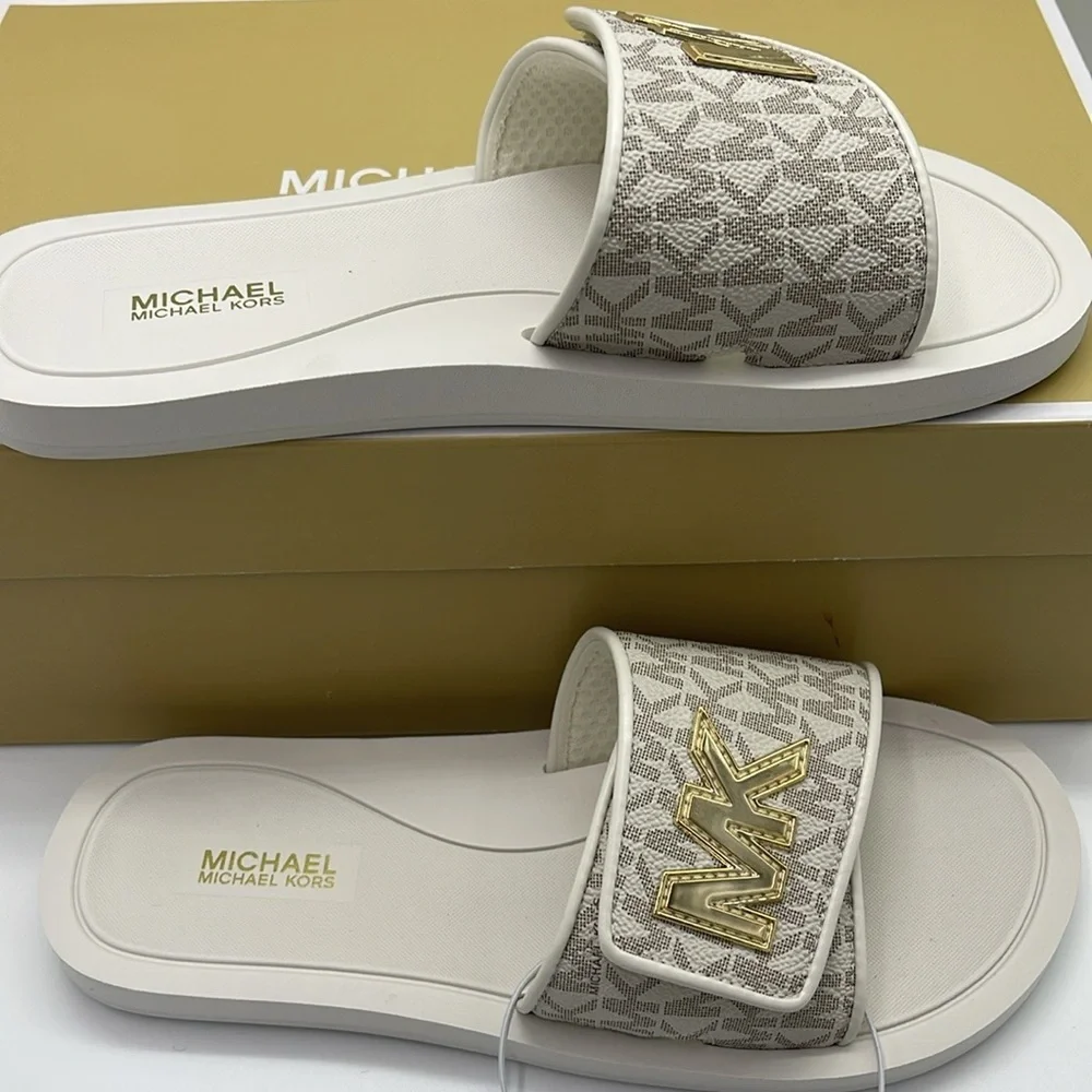 MICHAEL KORS Palmer Signature Logo Slide Sanda Vanilla  NWT